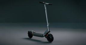 Apollo City (2022) Review: An Urban-Friendly Electric Scooter